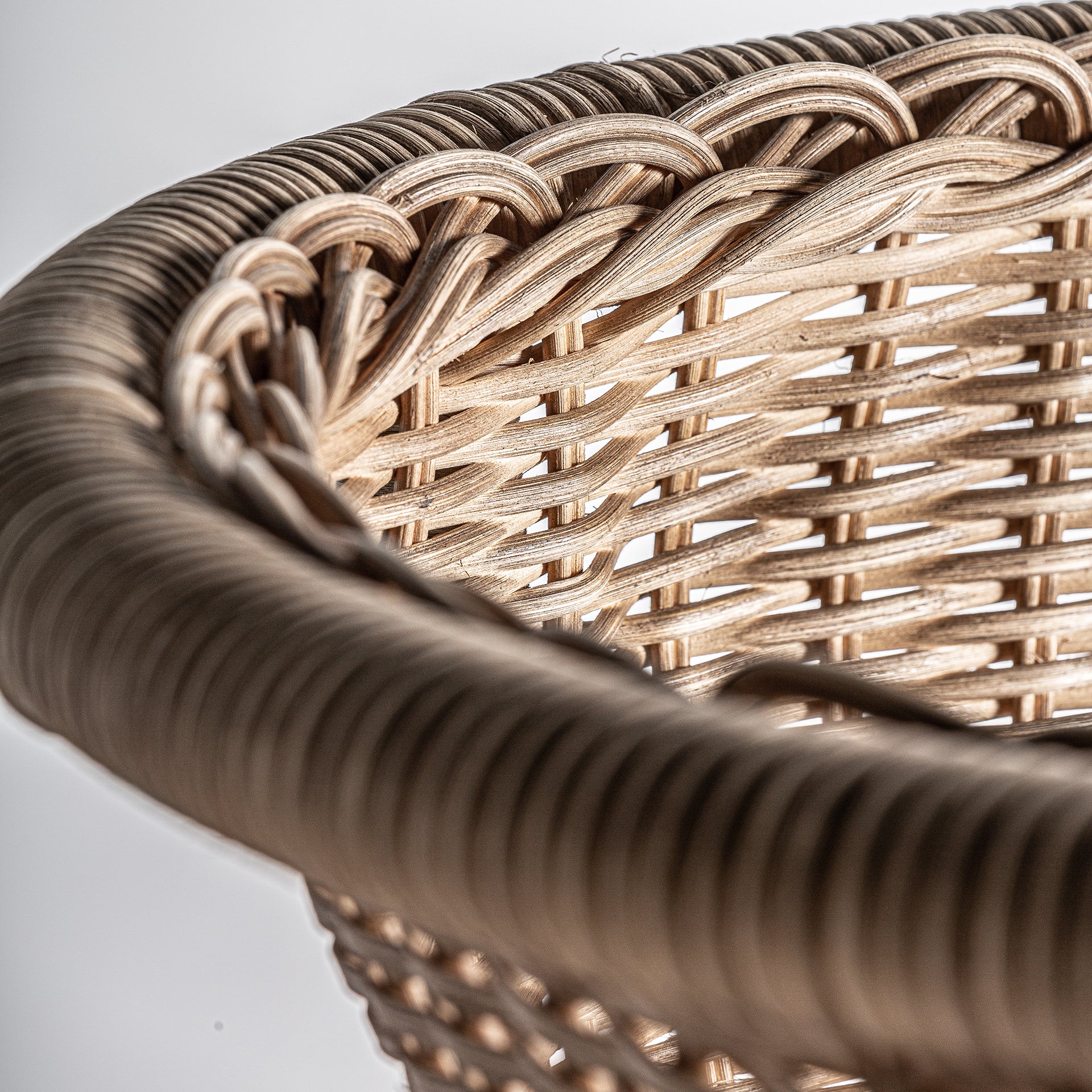 QUENZA STOOL